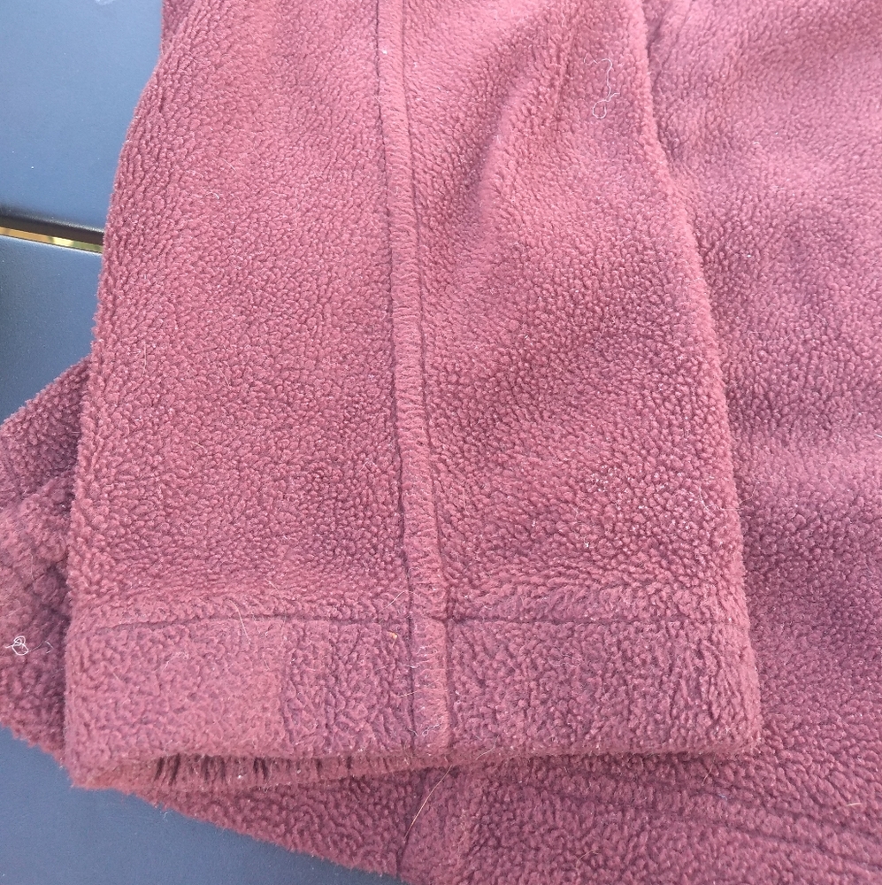 Columbia Fleece Front Zippered Jacket, Size Large, Burgundy - Picture 6 of 14
